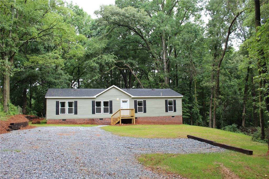 2713 Brays Lake Road, Royston, Georgia image 1