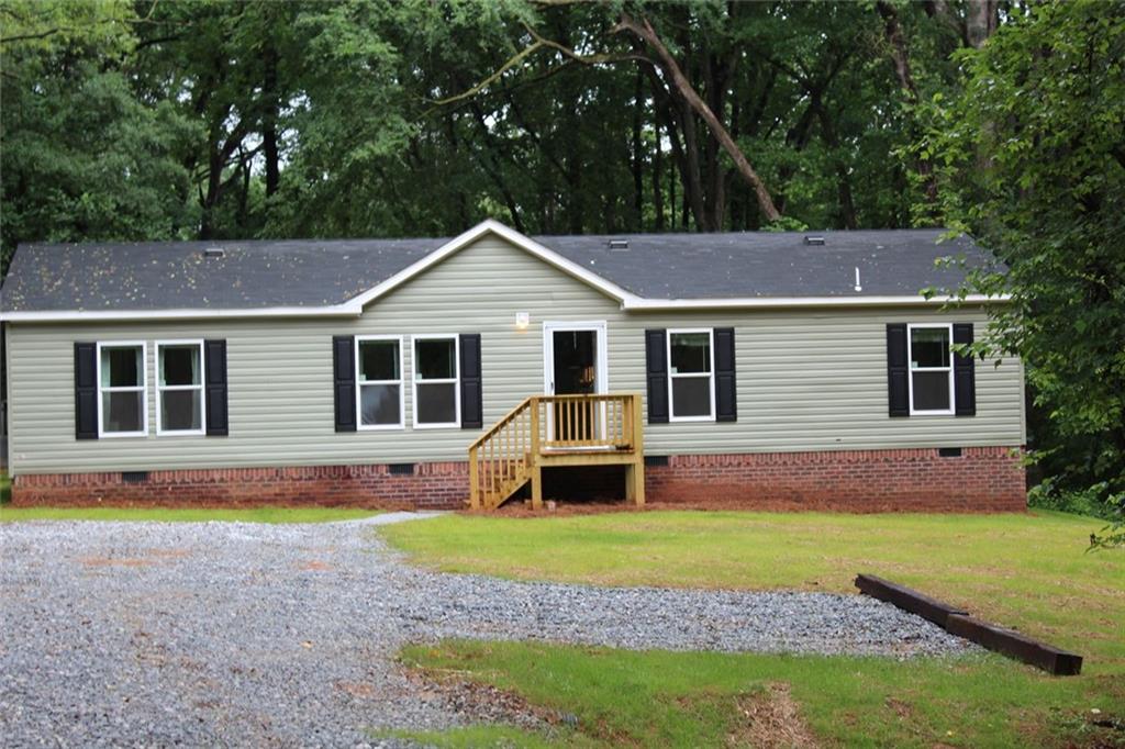 2713 Brays Lake Road, Royston, Georgia image 5