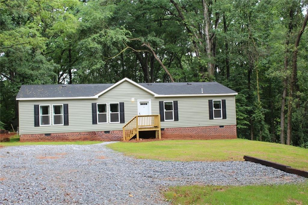 2713 Brays Lake Road, Royston, Georgia image 3