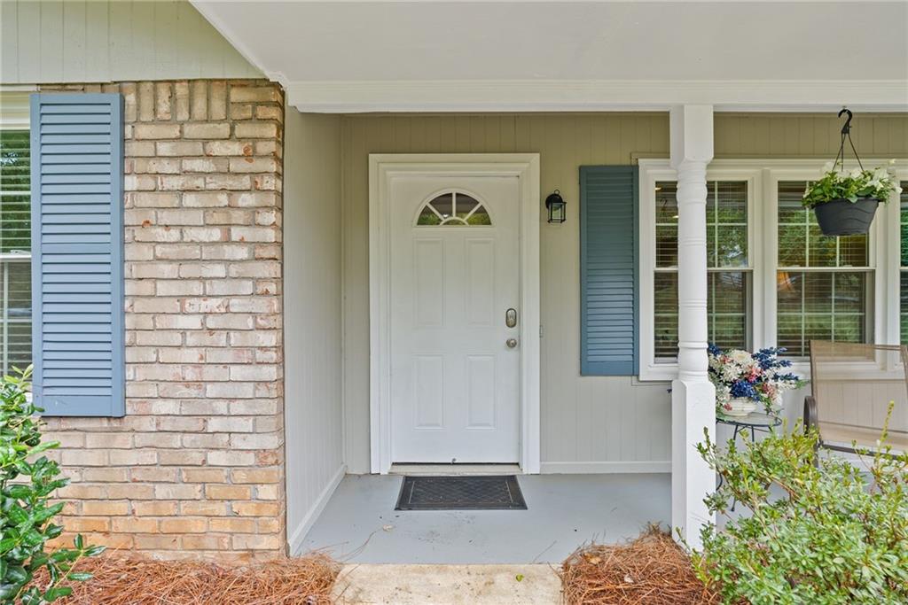 11160 Crosshaven Drive, Roswell, Georgia image 7