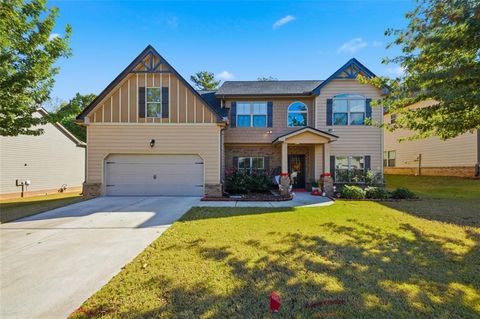 4034 VILLAGEWOOD Lane Ellenwood GA 30294