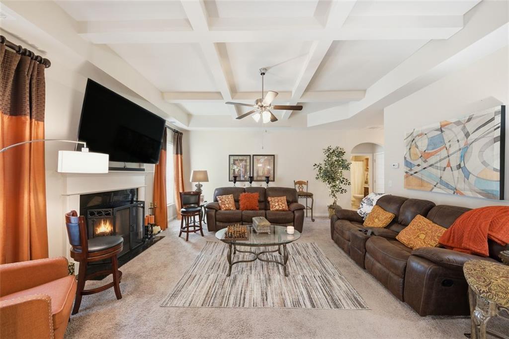 4034 VILLAGEWOOD Lane