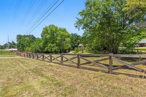 Single Family Residence in Dallas GA 3487 VILLA RICA Highway 8.jpg