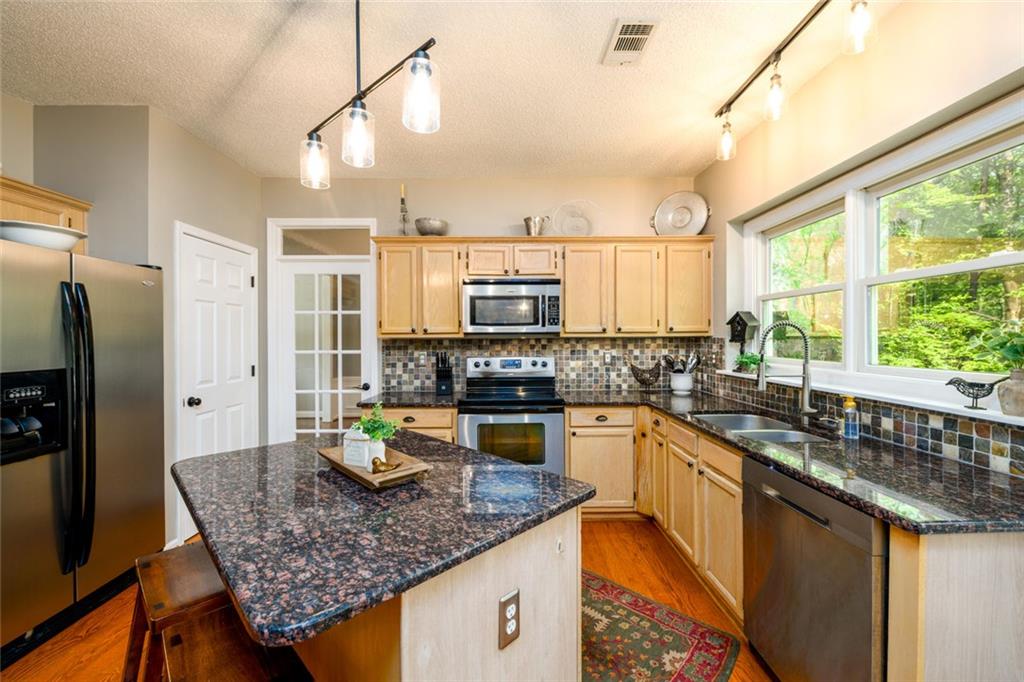 515 Rosedown Way, Lawrenceville, Georgia image 13