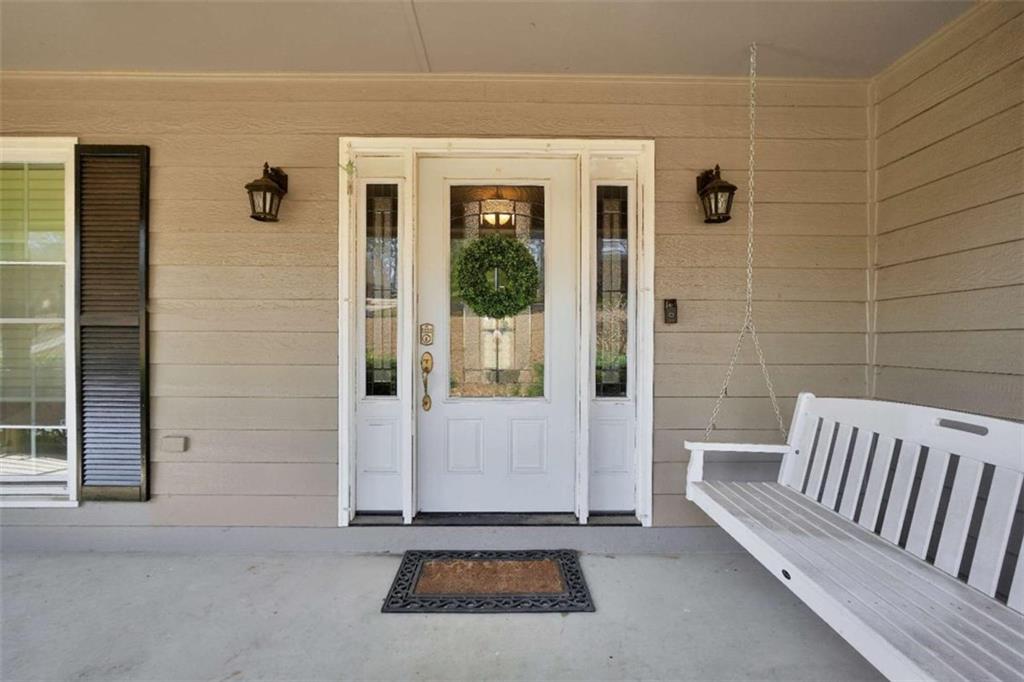 3075 Wood Valley Drive, Mcdonough, Georgia image 3