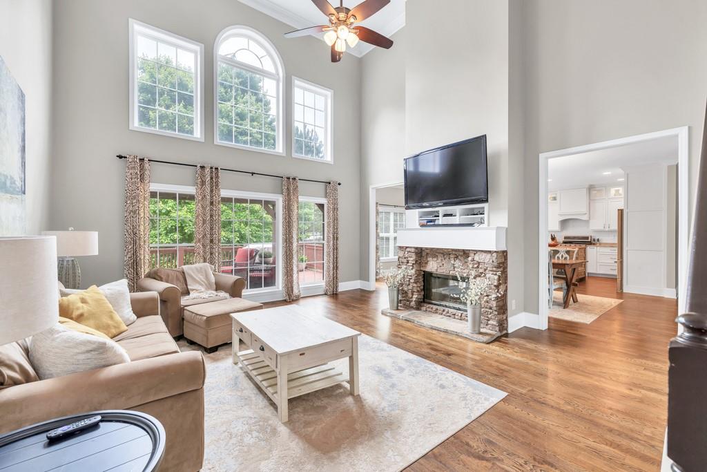1255 Hidden Creek Point