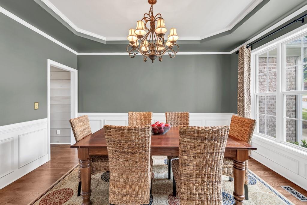 1255 Hidden Creek Point