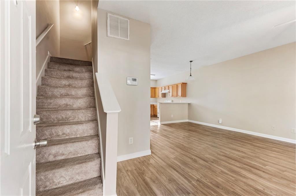 6750 Sunset Hills Boulevard