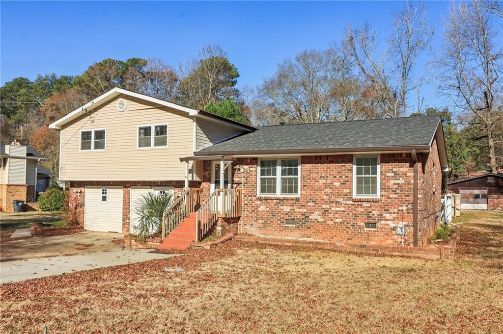 140 Creek Circle, Stockbridge, Georgia image 3