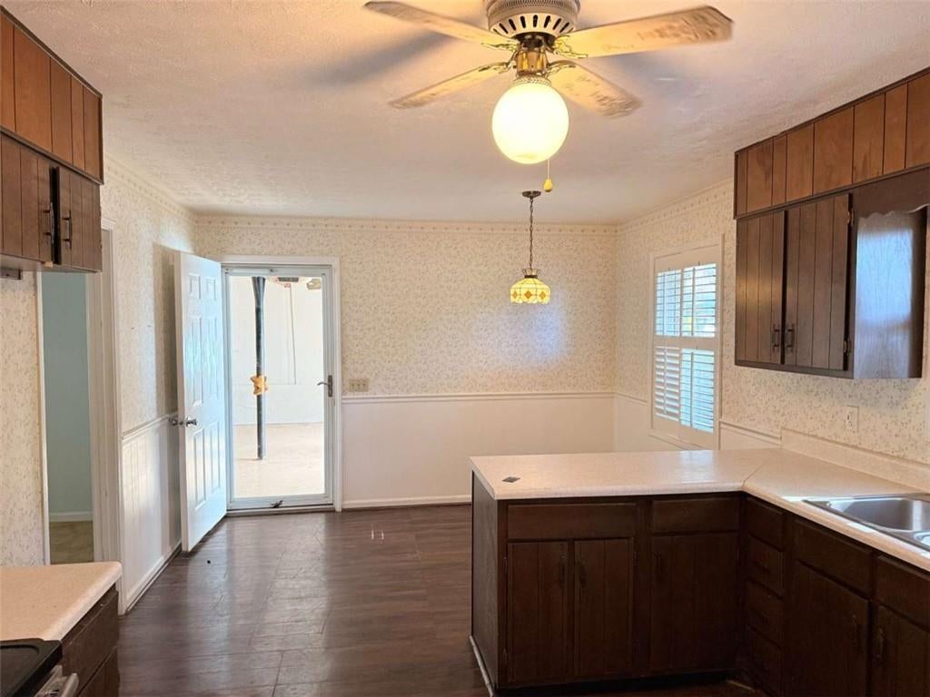 2153 Kings Forest Drive