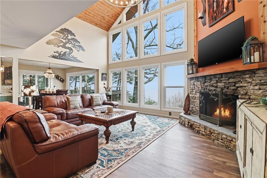 674 Grouse Gap Drive