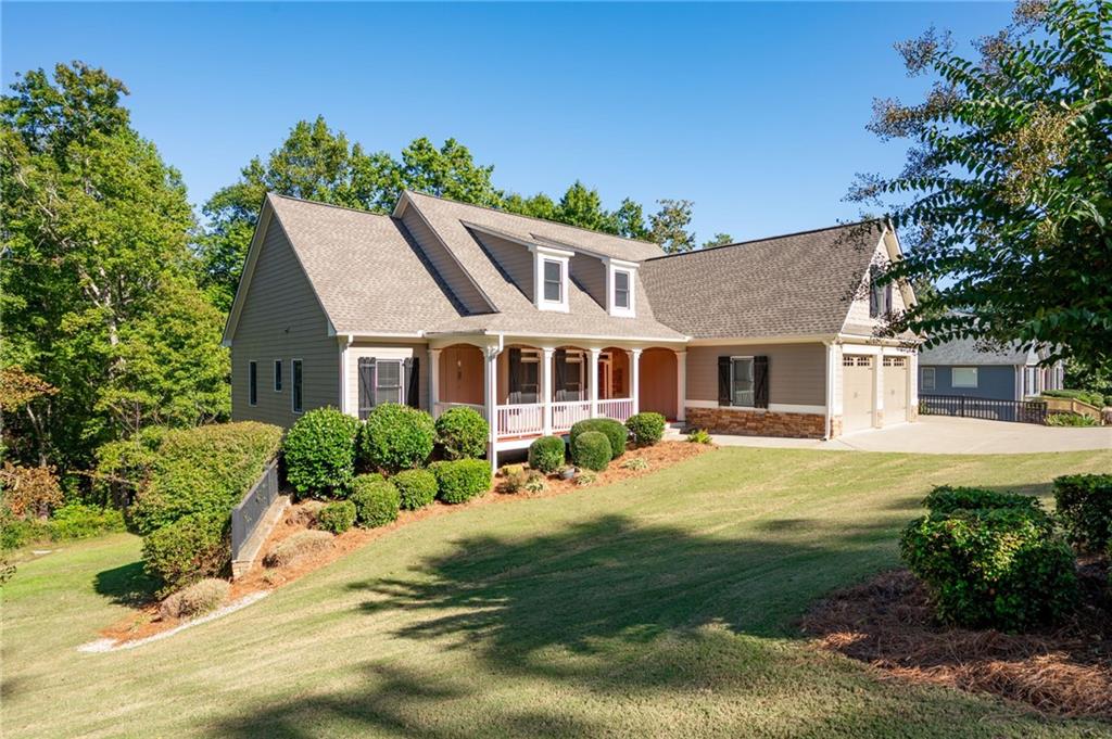 205 Amberleigh Circle, White, Georgia image 2