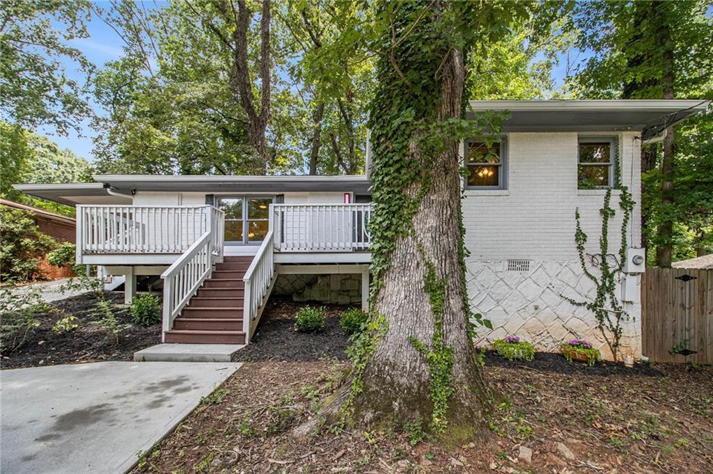 1428 DAVID Circle