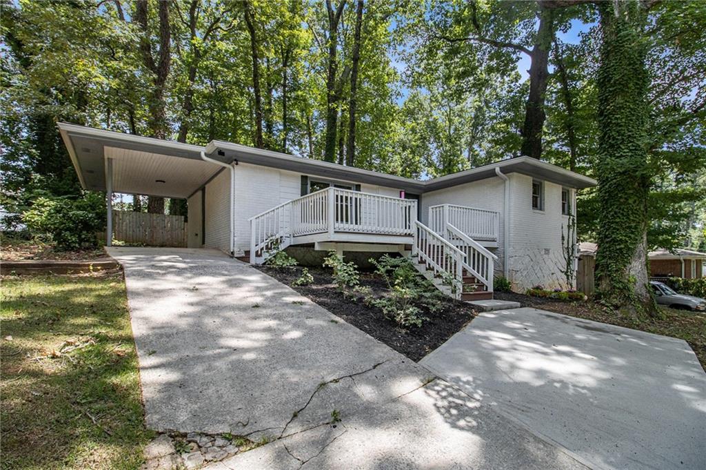 1428 DAVID Circle