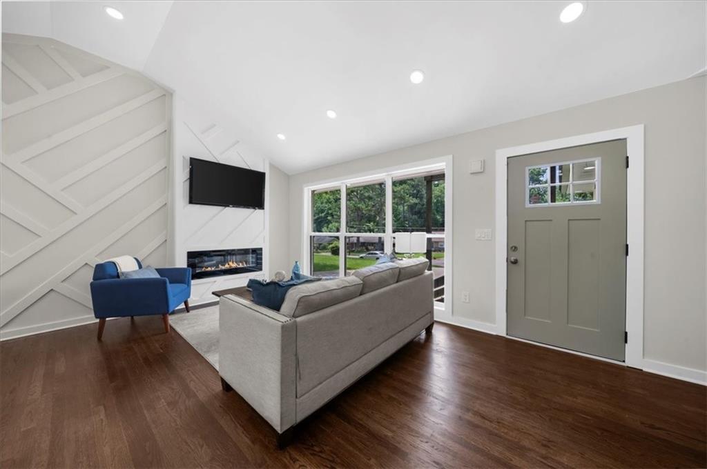 3388 Elgin Drive