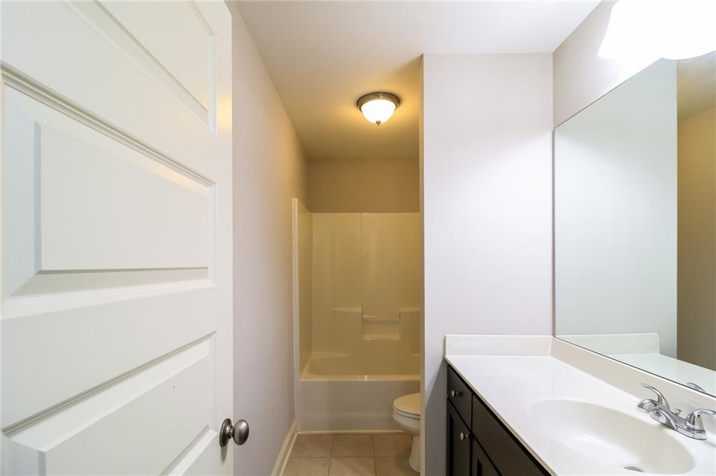 2331 Bouldercliff Way, Atlanta, Georgia image 24