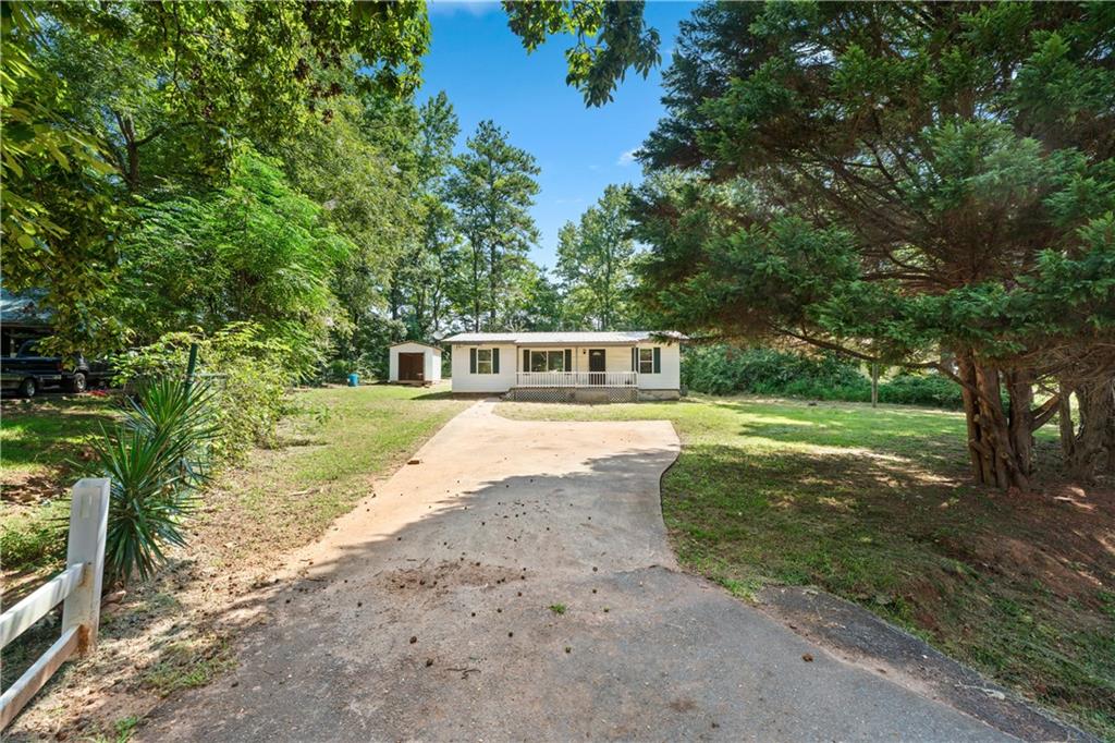 2709 Squires Road