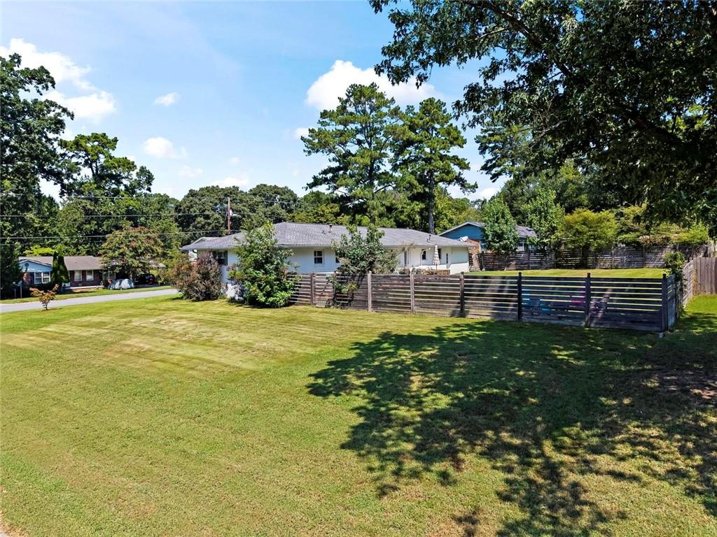 711 Forest Ridge Drive SE