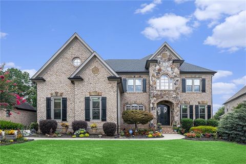 Homes For Sale - 2088 Skybrooke Court<br/> Hoschton, GA 30548