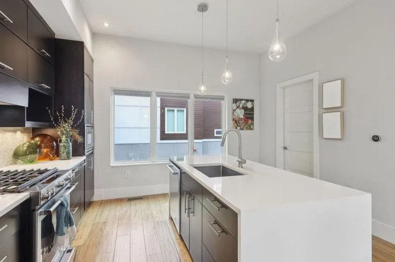 Atlanta, Georgia 30307, United States, 3 Bedrooms Bedrooms, ,4 BathroomsBathrooms,Residential,Active,130499