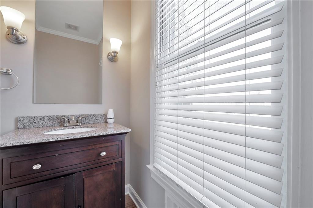 572 Vinings Estates Drive #B9, Mableton, Georgia image 15