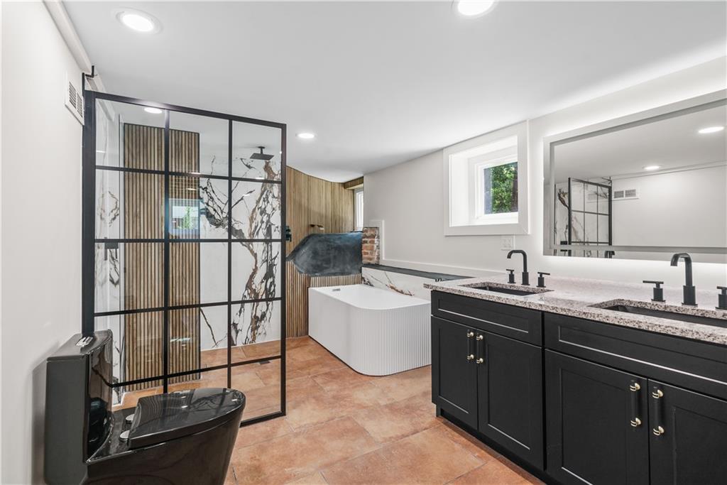 1658 Altadena Place SW