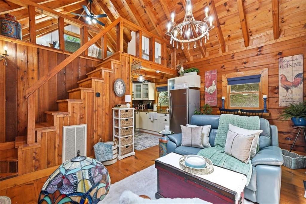 35 Finch Lane