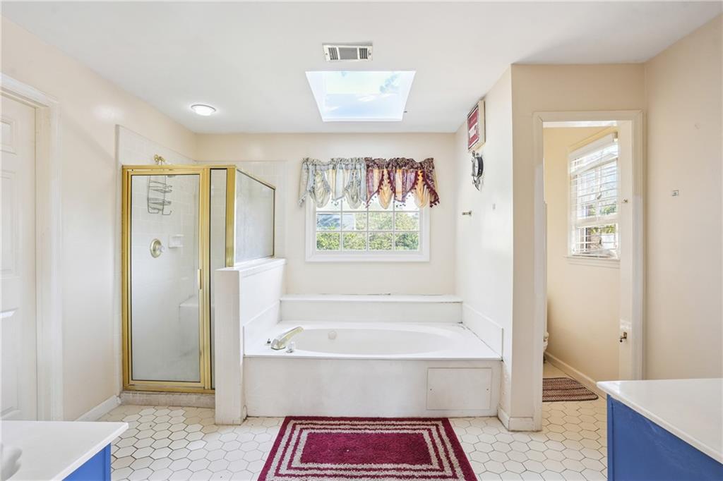 6868 Wynbrooke Cove