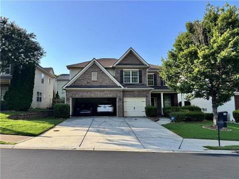 Homes For Sale - 435 Wakefield Bluff Court<br/> Alpharetta, GA 30004