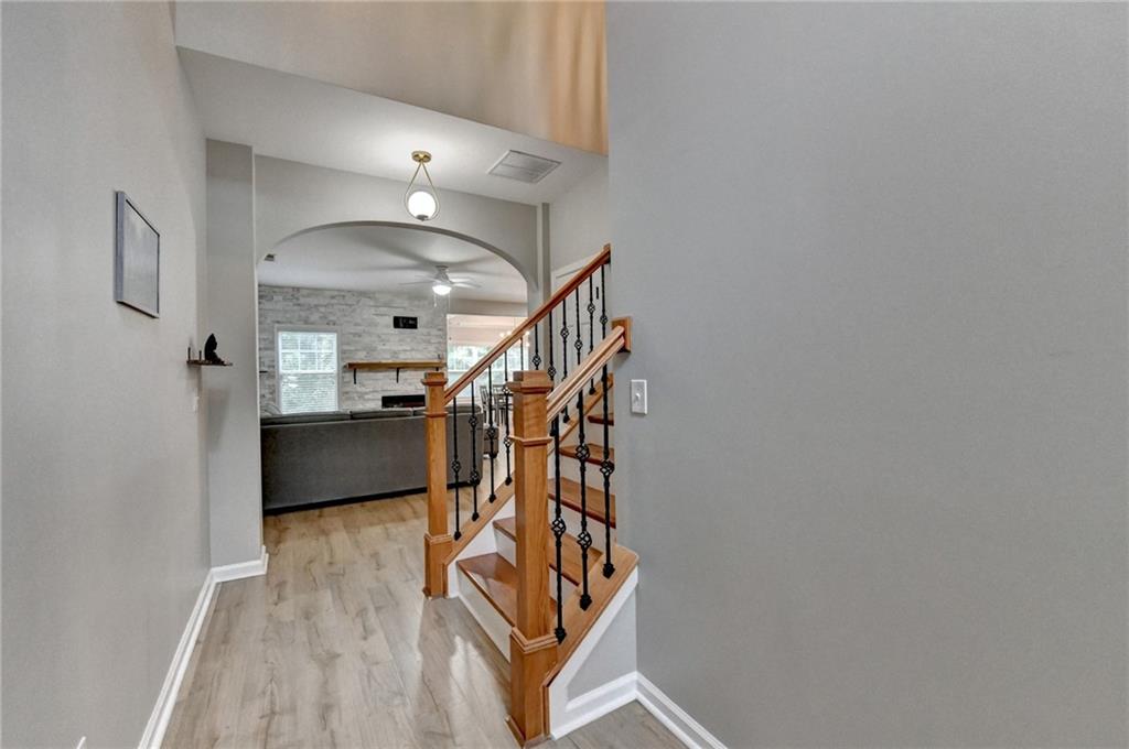 2895 Cross Creek Drive