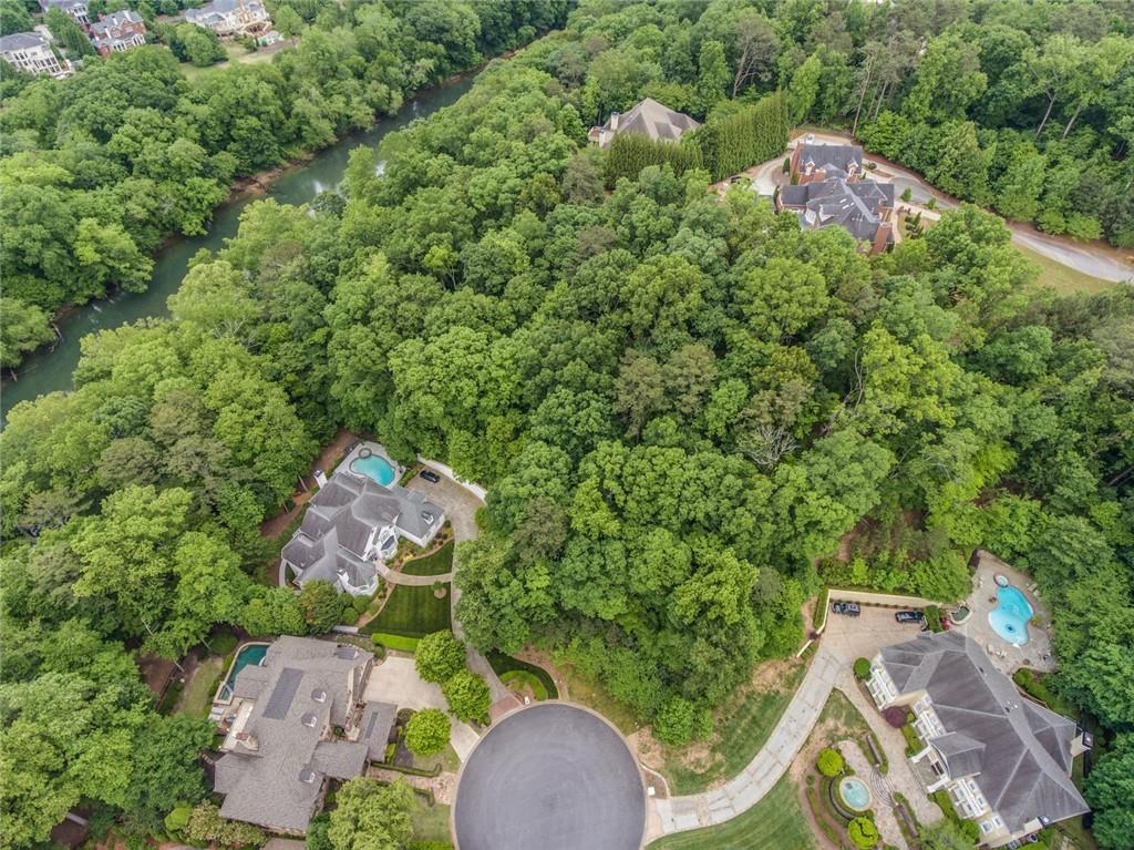 383 Caruso Court, Atlanta, Georgia image 2