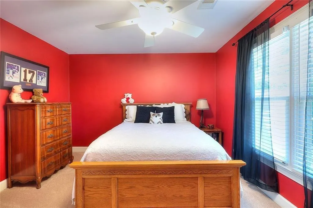 Loganville, Georgia 30052, United States, 5 Bedrooms Bedrooms, ,4 BathroomsBathrooms,Residential,Active,135623