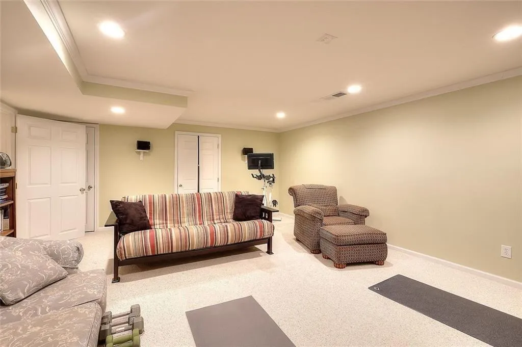 Loganville, Georgia 30052, United States, 5 Bedrooms Bedrooms, ,4 BathroomsBathrooms,Residential,Active,135623