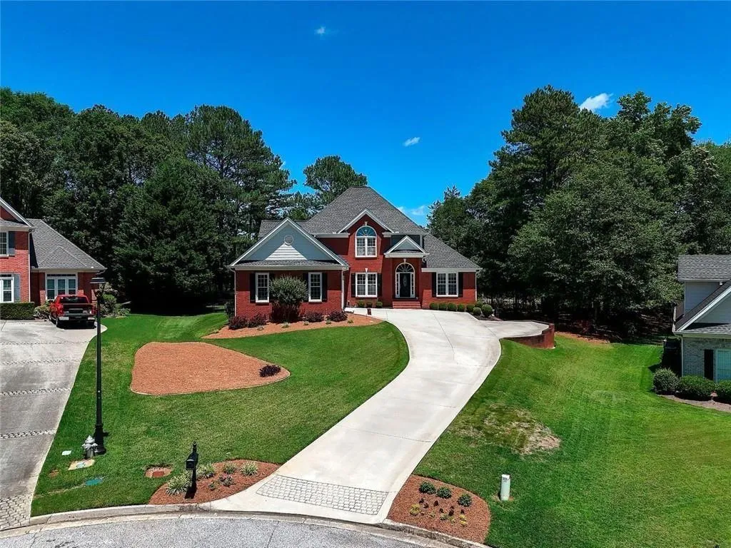 Loganville, Georgia 30052, United States, 5 Bedrooms Bedrooms, ,4 BathroomsBathrooms,Residential,Active,135623