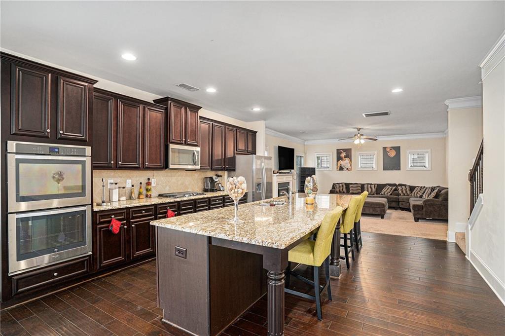 Hinton Chase - Residential