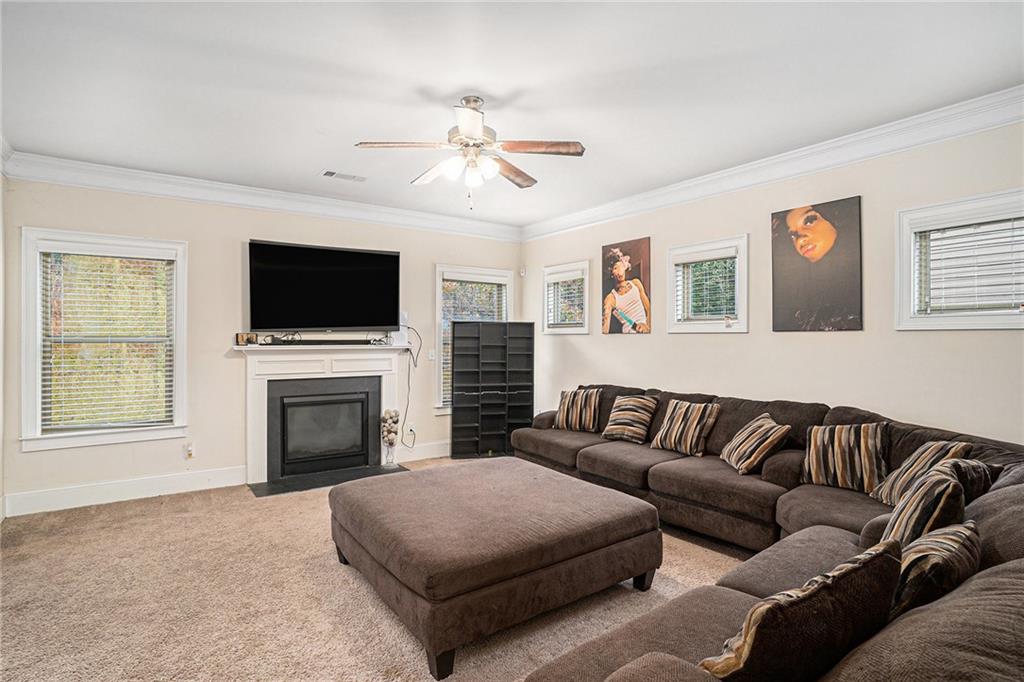 Hinton Chase - Residential