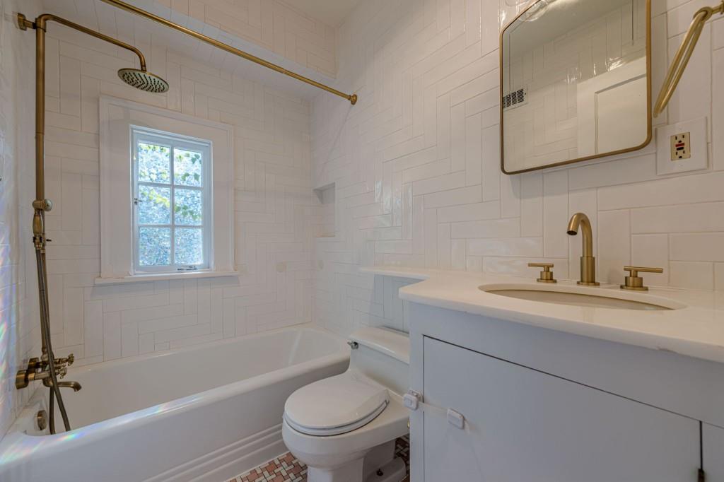 Collier Hills - Residential