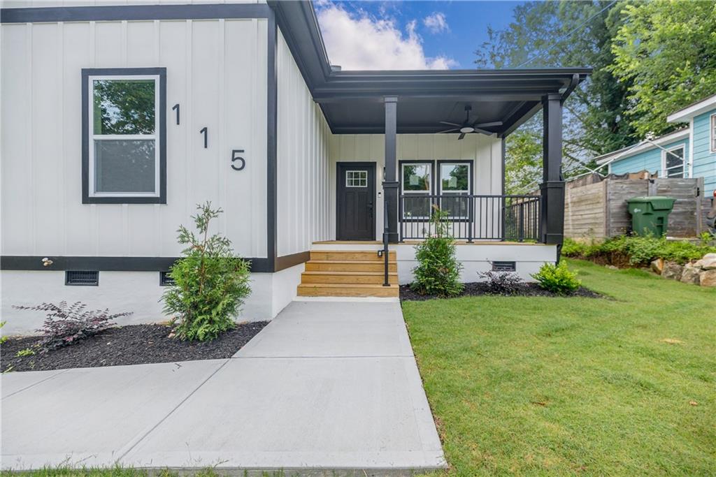 115 Dahlia Avenue NW