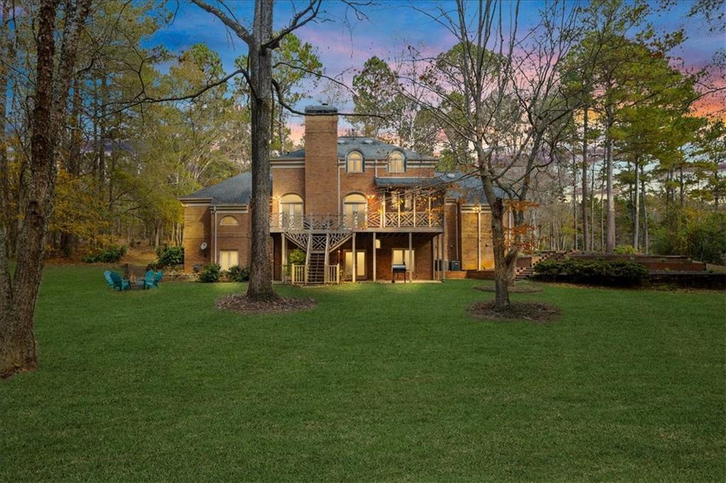 342 Graves Road