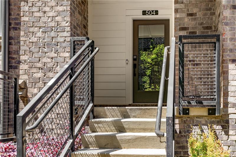383 Pratt Drive SE 504