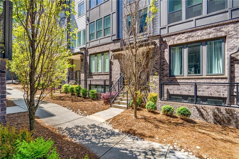 383 Pratt Drive SE 504