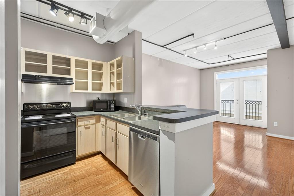 800 Peachtree Street NE 1401