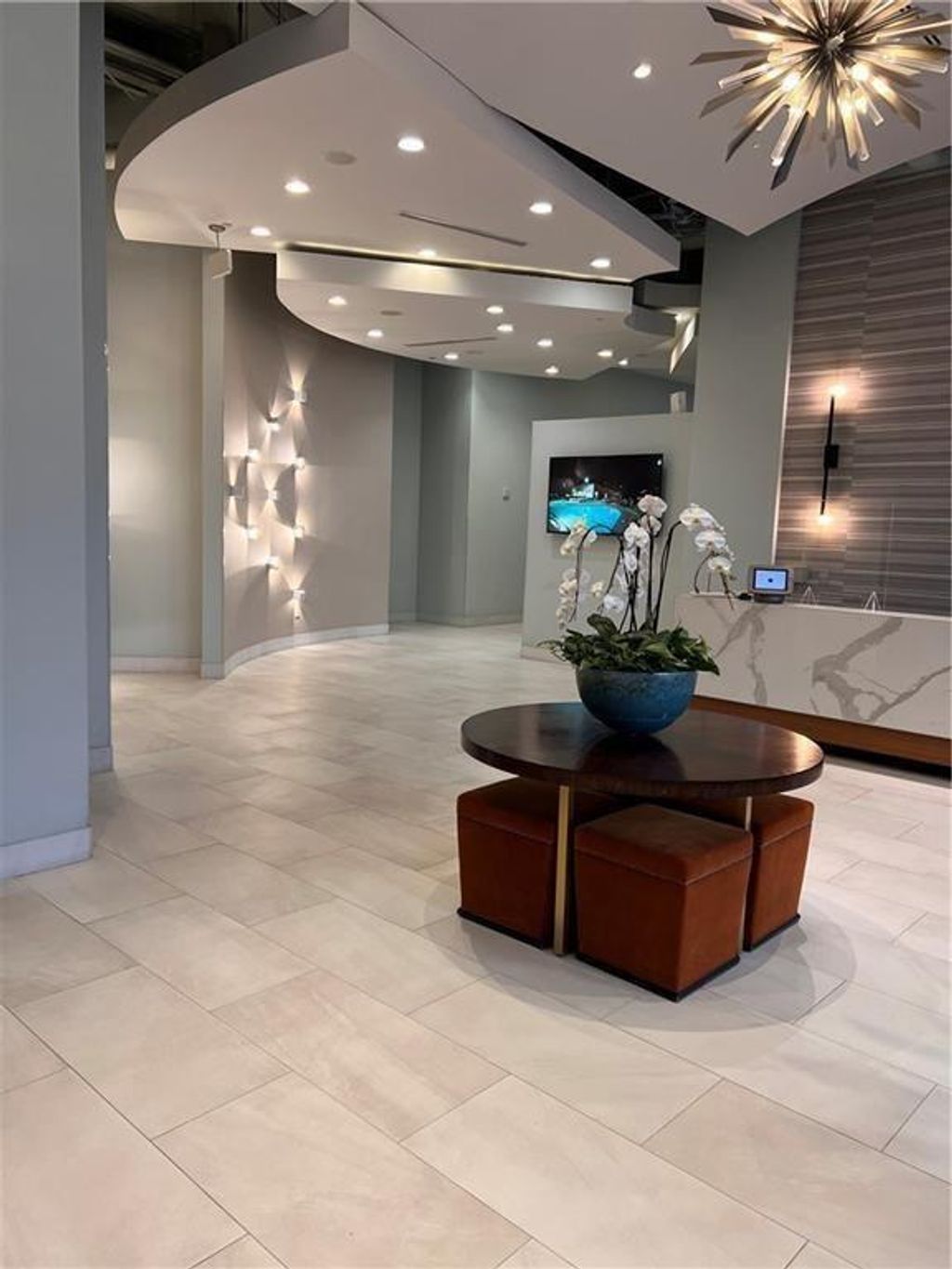 Photo of 250 Pharr Road NE #2104, Atlanta, GA 30305 (MLS # 7685162)