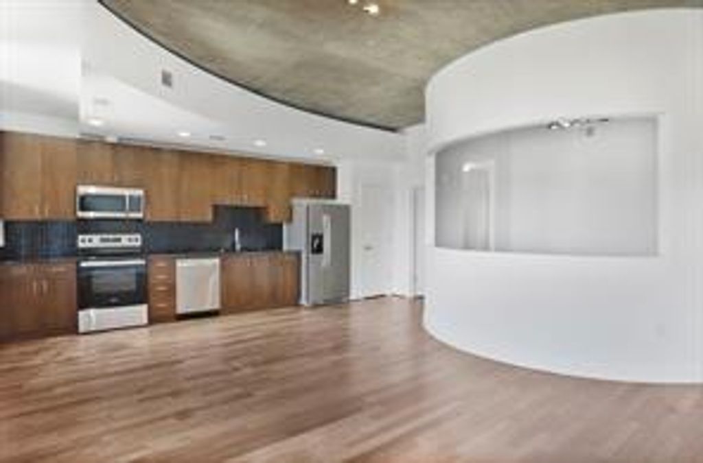 Photo of 250 Pharr Road NE #2104, Atlanta, GA 30305 (MLS # 7685162)