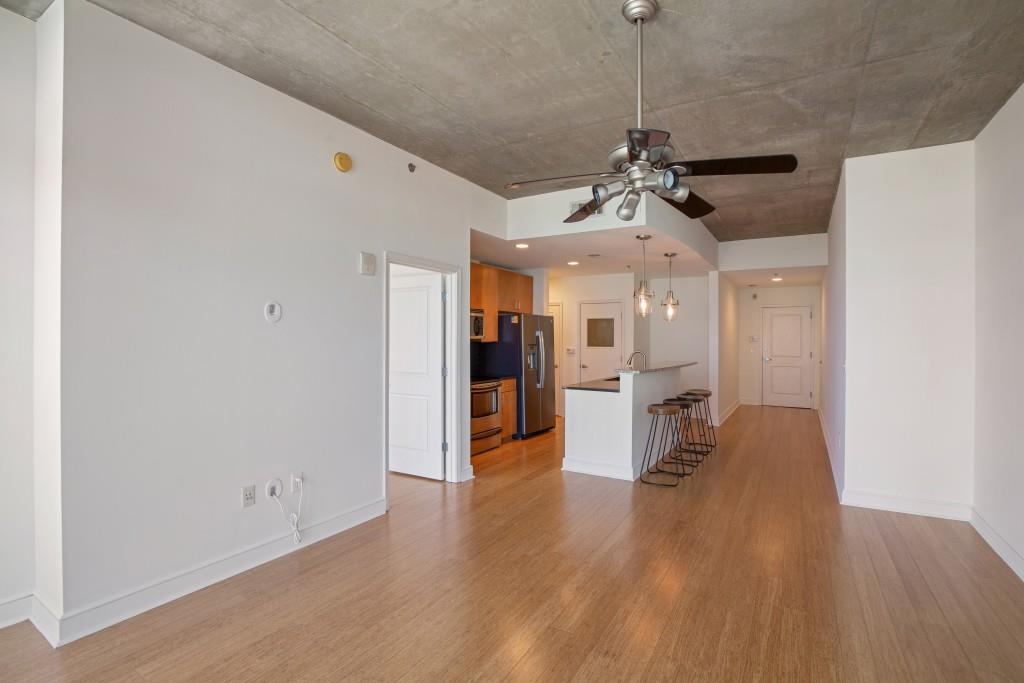 Plaza Midtown - Residential