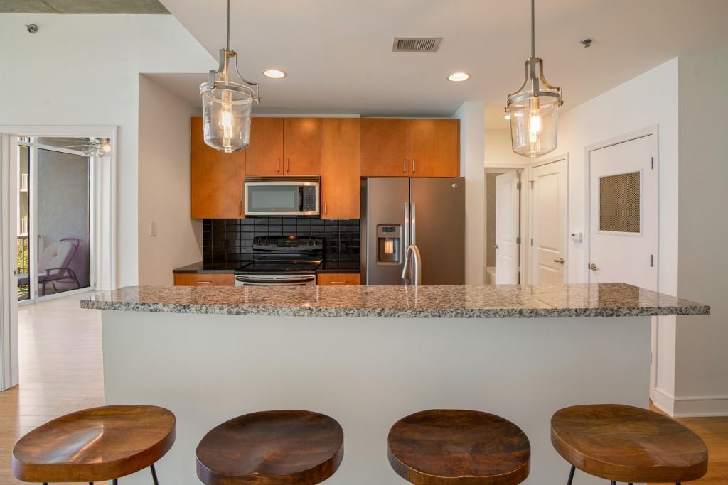 Plaza Midtown - Residential