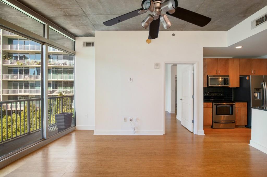 Plaza Midtown - Residential