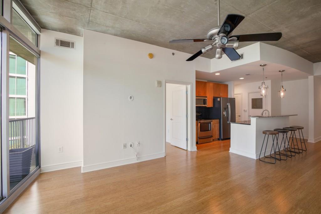 Plaza Midtown - Residential