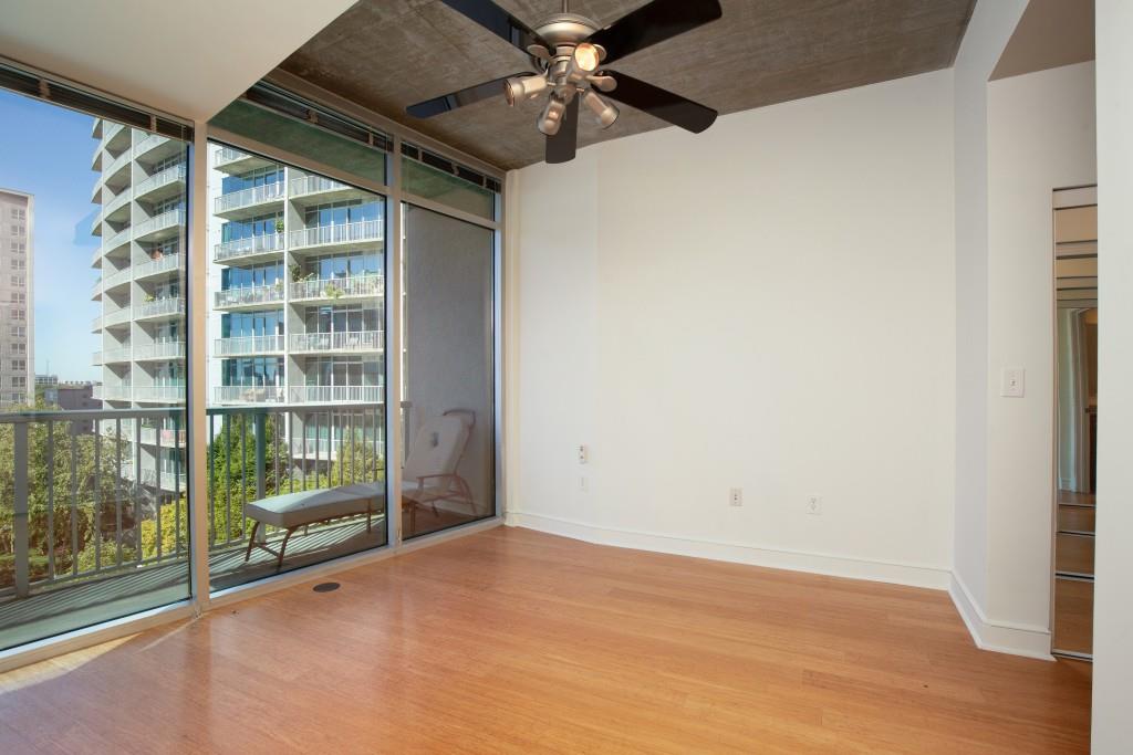 Plaza Midtown - Residential