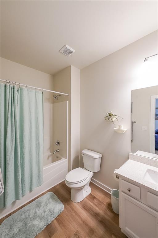 Lantern Walk - Residential